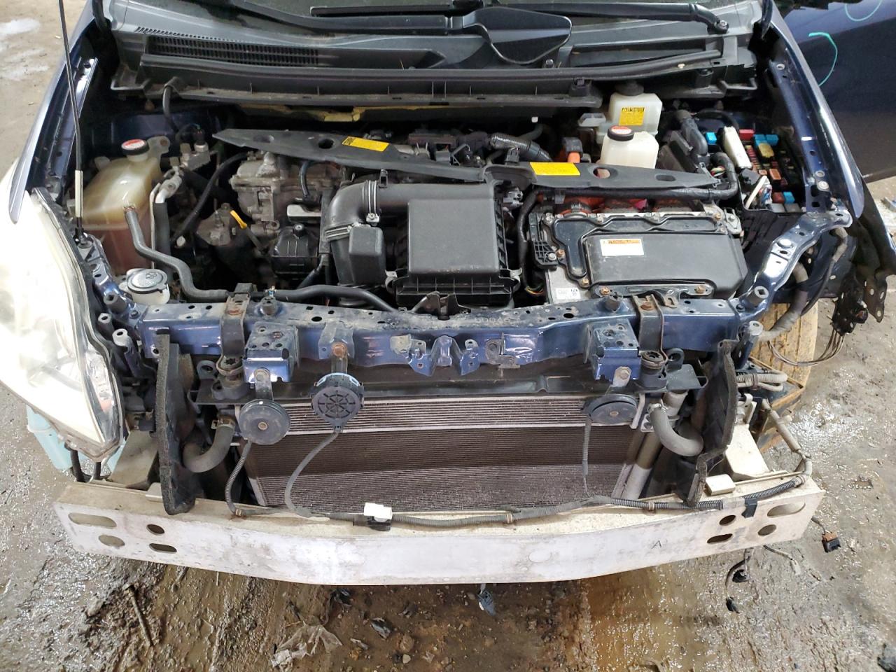 2014 Toyota Prius VIN JTDKN3DU9E0386000 Copart auction photo, front end / minor dent/scratches damage thumbnail 11