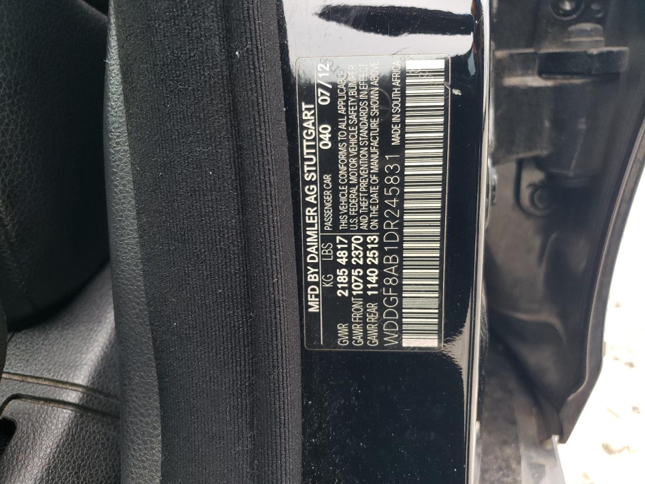 2013 Mercedes-Benz C-klasse VIN WDDGF8AB1DR245831 Copart auction photo, front end / mechanical damage thumbnail 12
