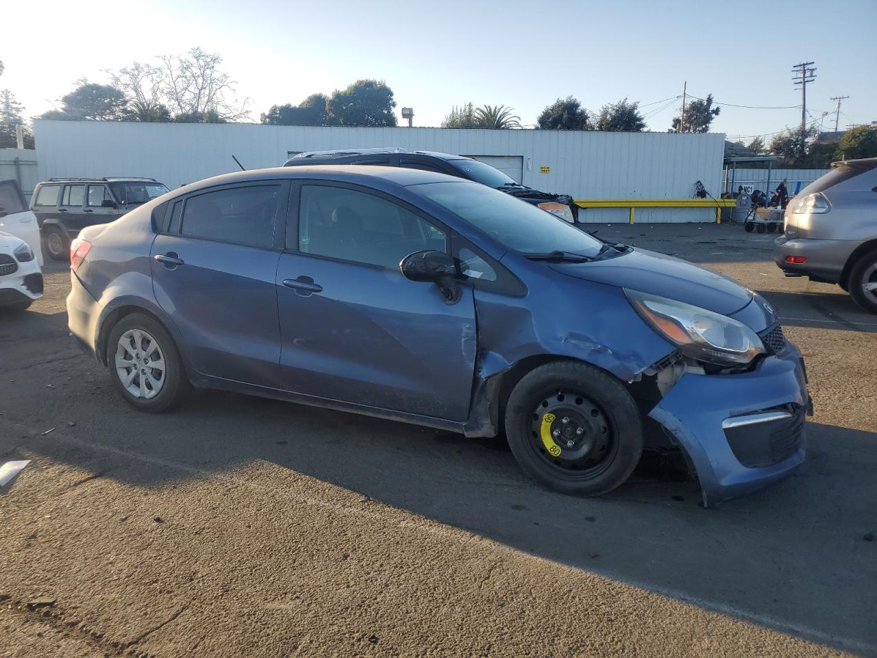 2016 KIA Rio VIN KNADM4A38G6697248 Copart auction photo, side / front end damage thumbnail 4