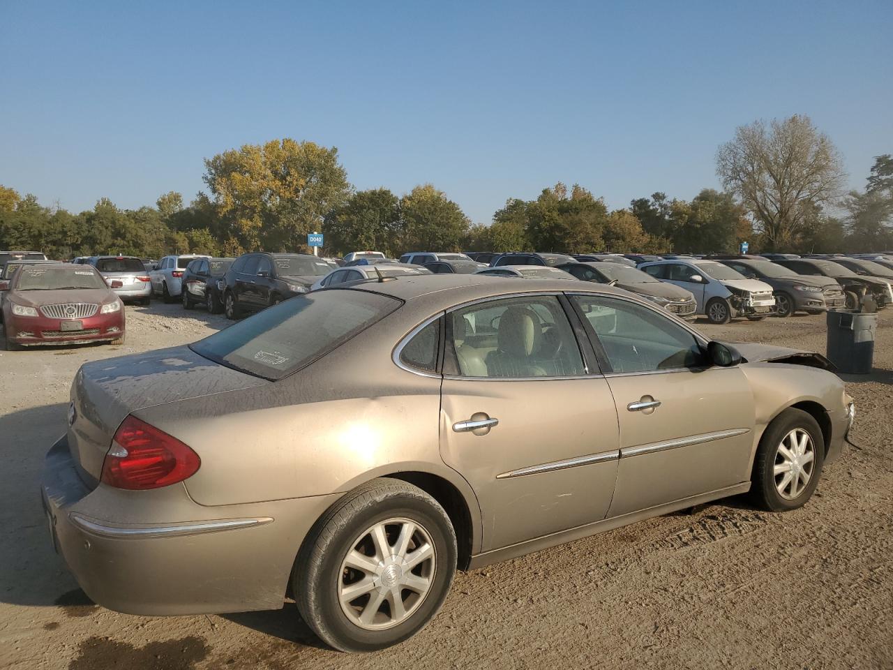 2006 Buick LaCrosse VIN 2G4WD582361177605 Copart auction photo, front end damage thumbnail 3