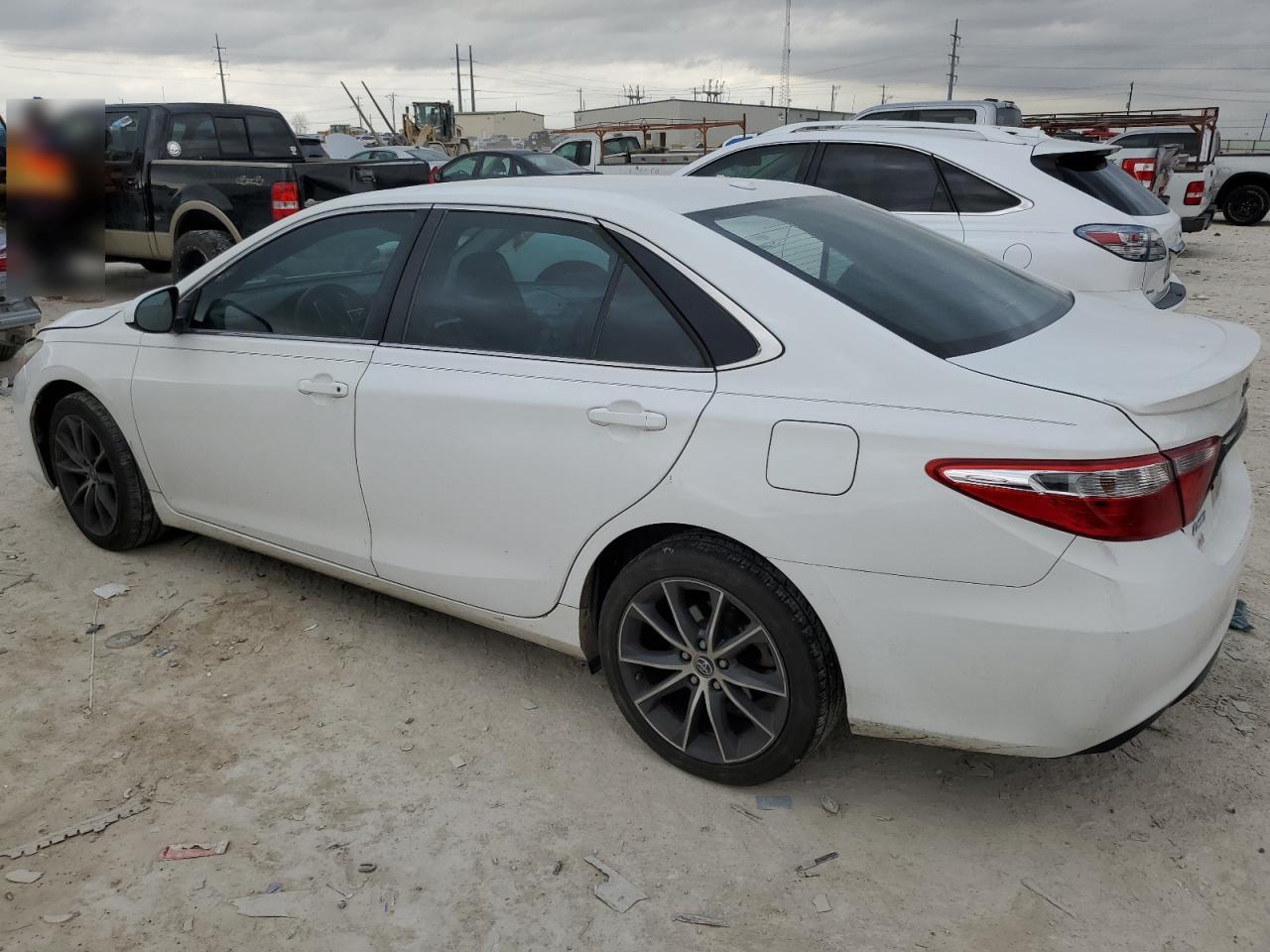 2016 Toyota Camry VIN 4T1BF1FK5GU542182 Copart auction photo, undercarriage / side damage thumbnail 2