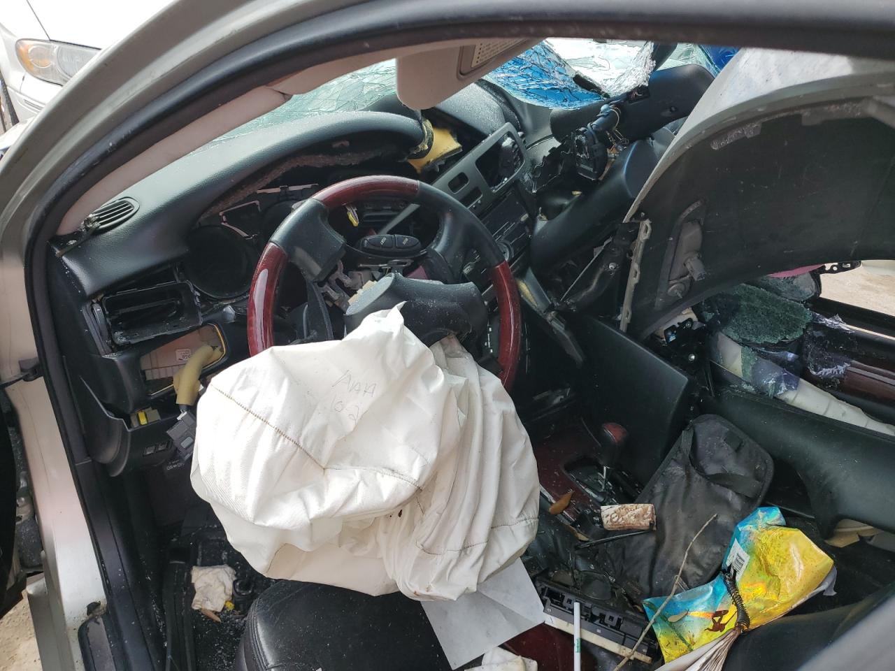 2004 Lexus ES VIN JTHBA30G145027896 Copart auction photo, all over damage thumbnail 8