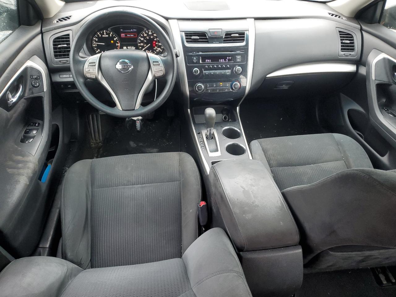 2015 Nissan Altima VIN 1N4AL3AP9FN331542 Copart auction photo, rear end / minor dent/scratches damage thumbnail 8