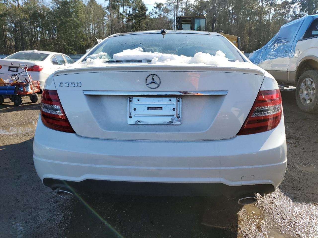 2013 Mercedes-Benz C-klasse VIN WDDGJ5HB8DF991195 Copart auction photo, front end damage thumbnail 6