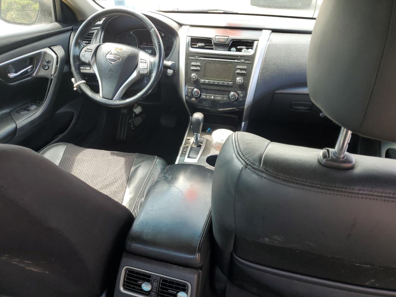 2013 Nissan Altima VIN 1N4AL3AP5DN546428 Copart auction photo, water/flood / minor dent/scratches damage thumbnail 8