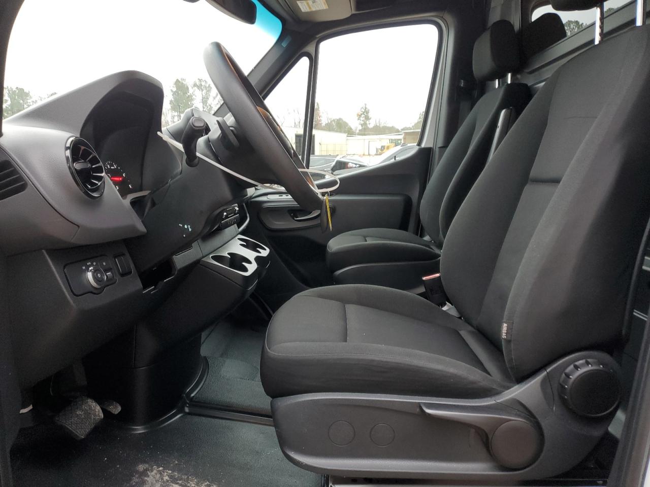 2019 Mercedes-Benz Sprinter VIN WD3PF1CD6KP029492 Copart auction photo, front end damage thumbnail 7