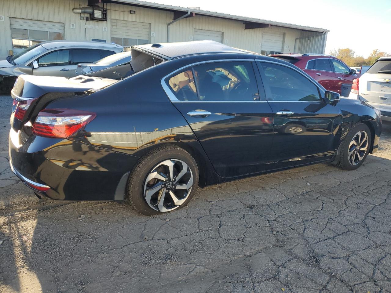 2017 Honda Accord VIN 1HGCR2F72HA079651 Copart auction photo, all over damage thumbnail 3
