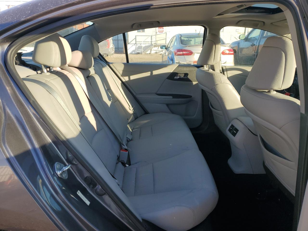 2014 Honda Accord VIN 1HGCR2F81EA117889 Copart auction photo, rear end damage thumbnail 10