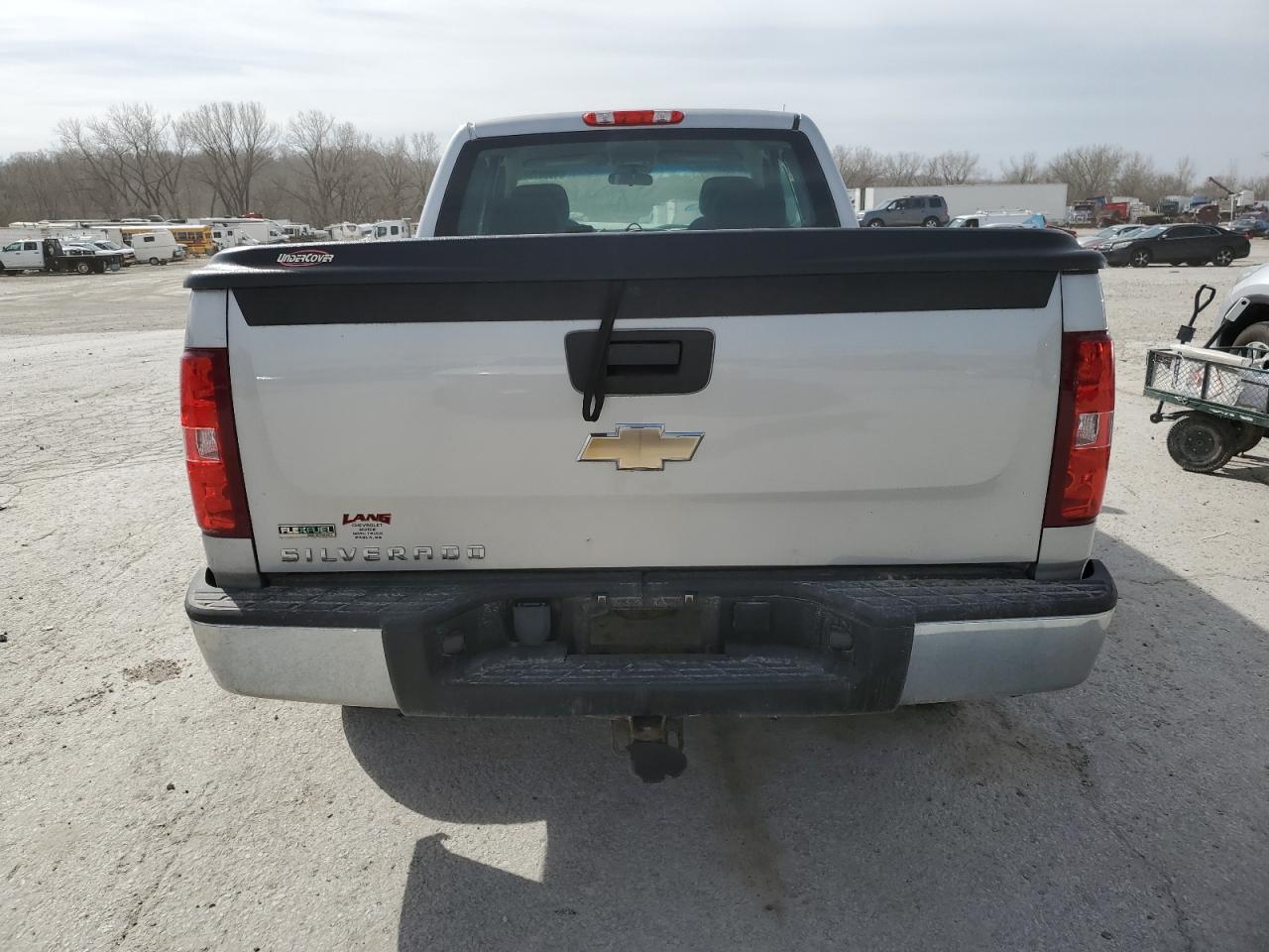 2011 Chevrolet Silverado VIN 1GCRCPEA0BZ298475 Copart auction photo, front end damage thumbnail 6