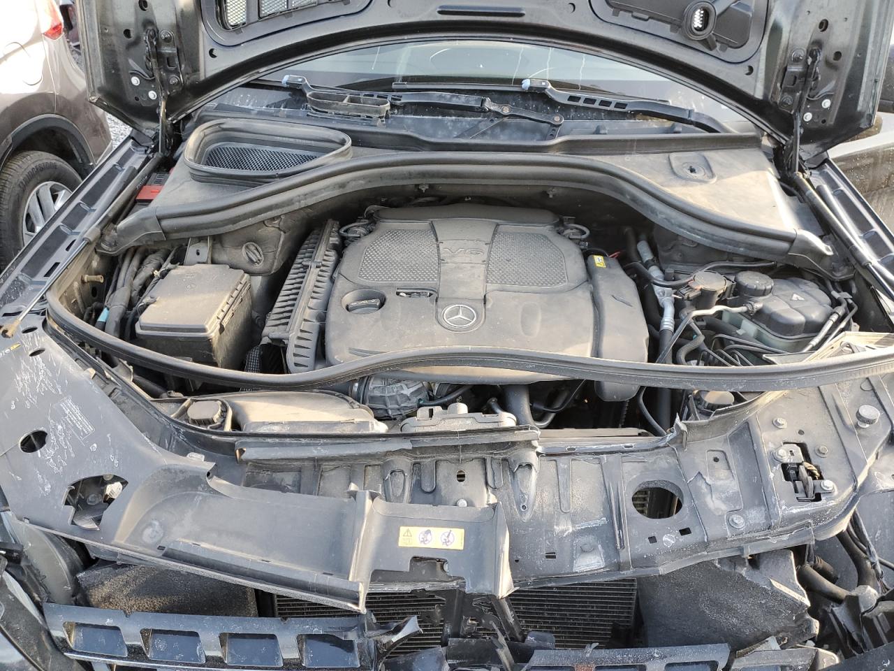 2014 Mercedes-Benz M-klasse VIN 4JGDA5HB2EA271477 Copart auction photo, front end damage thumbnail 12