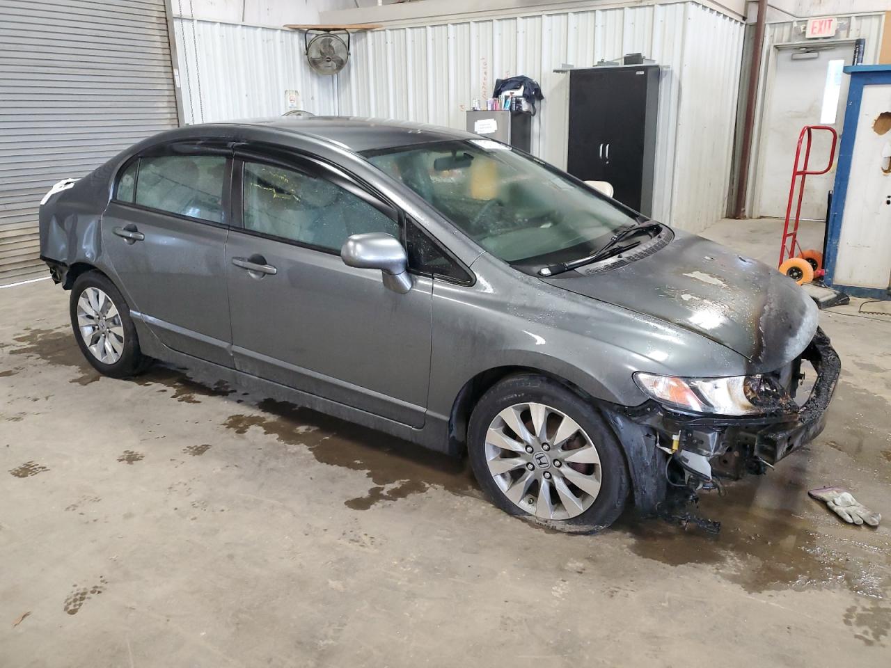 2009 Honda Civic VIN 19XFA16589E039679 Copart auction photo, burn - engine / all over damage thumbnail 4