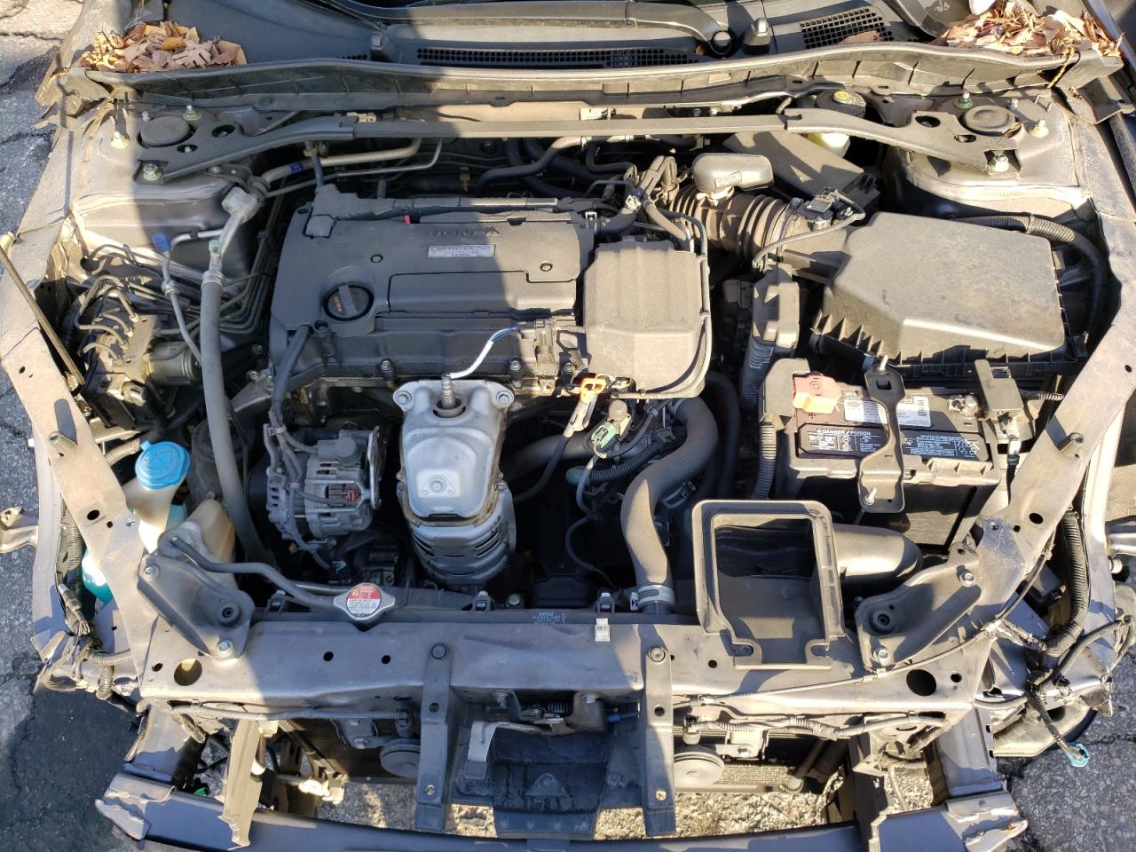 2017 Honda Accord VIN 1HGCR2F1XHA243921 Copart auction photo, front end / side damage thumbnail 11