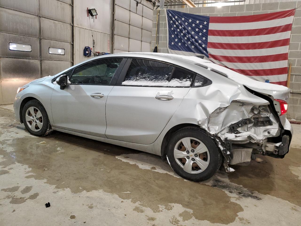 2016 Chevrolet Cruze VIN 1G1BC5SM3G7231384 Copart auction photo, rear end / minor dent/scratches damage thumbnail 2