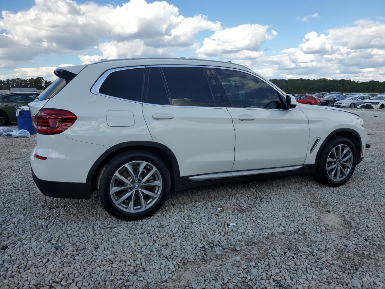 2019 BMW X3 VIN 5UXTR7C58KLF29279 Copart auction photo, front end damage thumbnail 3
