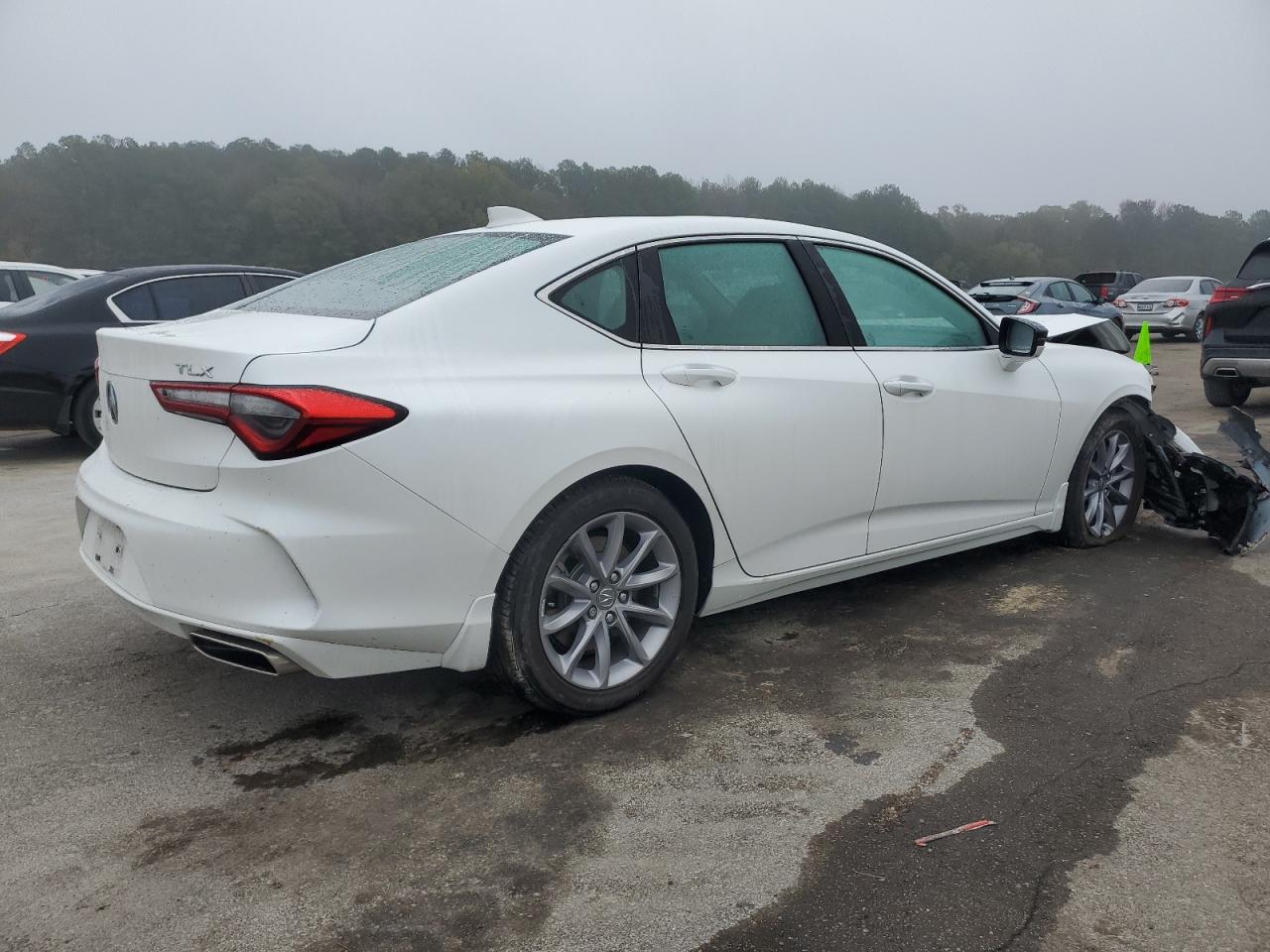2022 Acura TLX VIN 19UUB5F32NA001504 Copart auction photo, front end damage thumbnail 3