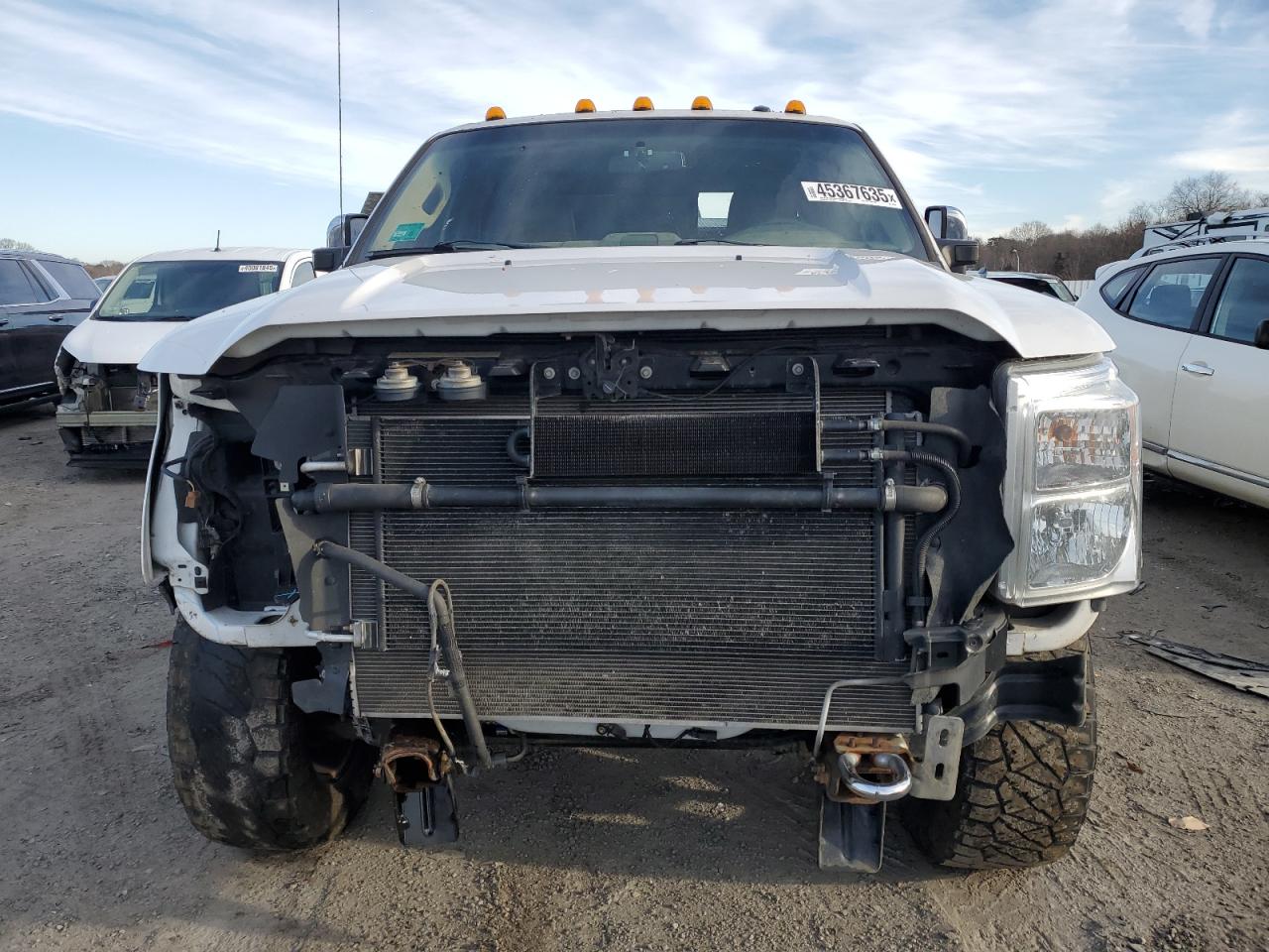 2016 Ford F350 VIN 1FT8W3BT1GEC09626 Copart auction photo, front end / minor dent/scratches damage thumbnail 5