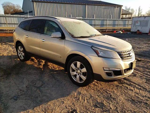2016 Chevrolet Traverse VIN 1GNKVGKD2GJ312934 Copart auction photo, front end / side damage thumbnail 12