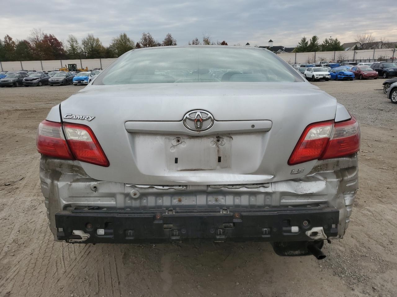 2007 Toyota Camry VIN 4T1BE46KX7U534986 Copart auction photo, rear end / minor dent/scratches damage thumbnail 6