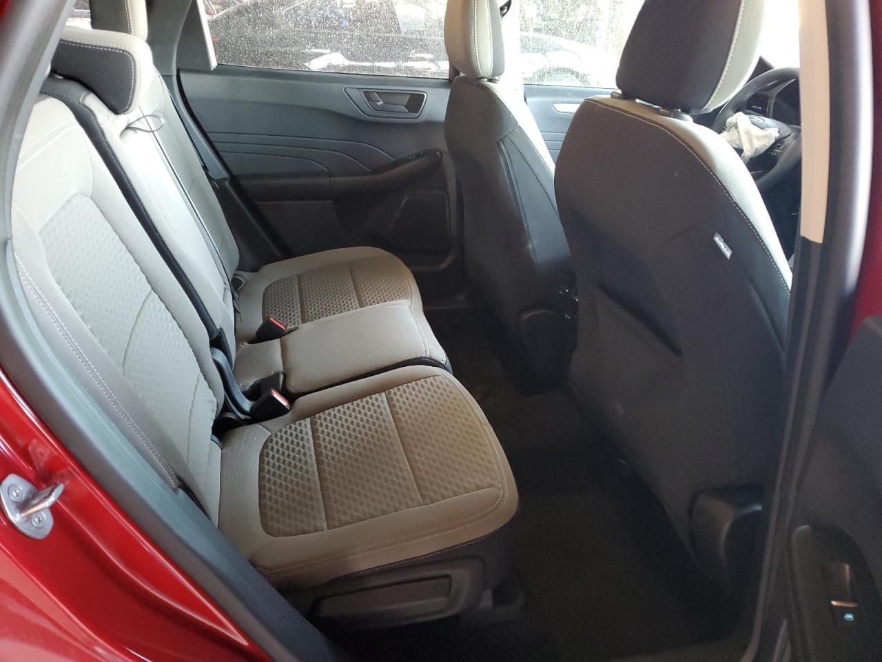 2022 Ford Escape VIN 1FMCU0G61NUB62355 Copart auction photo, front end damage thumbnail 10