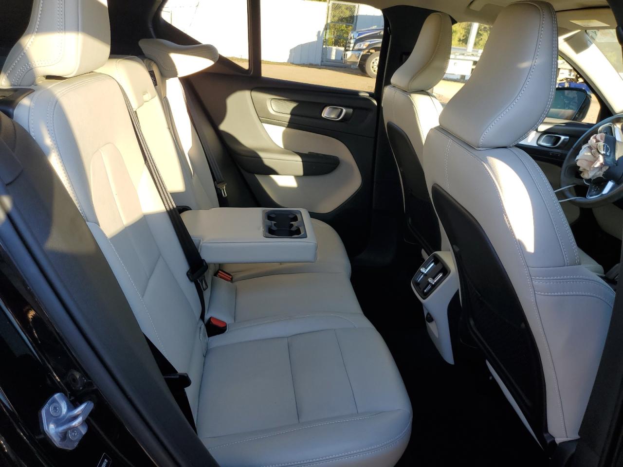 2019 Volvo XC40 VIN YV4AC2HK1K2108418 Copart auction photo, front end damage thumbnail 10