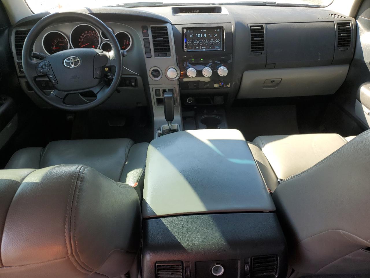 2011 Toyota Tundra VIN 5TFDW5F16BX194900 Copart auction photo, side damage thumbnail 8