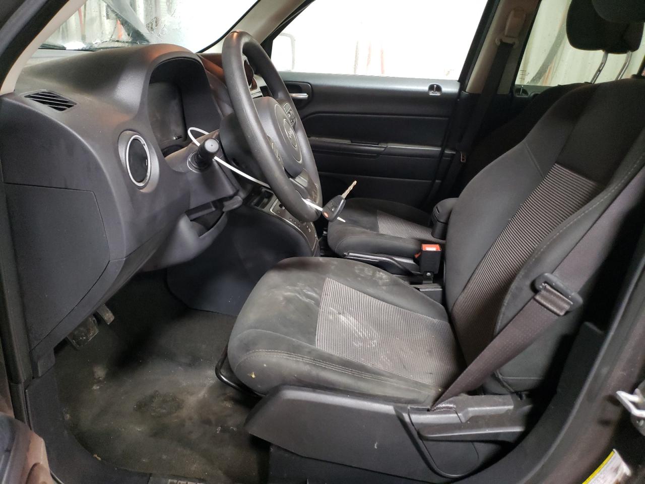2015 Jeep Liberty (Patriot) VIN 1C4NJPBA9FD386713 Copart auction photo, rear end damage thumbnail 7