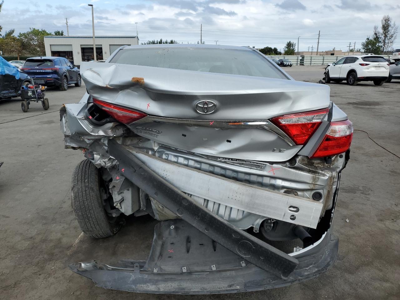2016 Toyota Camry VIN 4T4BF1FK4GR549629 Copart auction photo, rear end / front end damage thumbnail 6