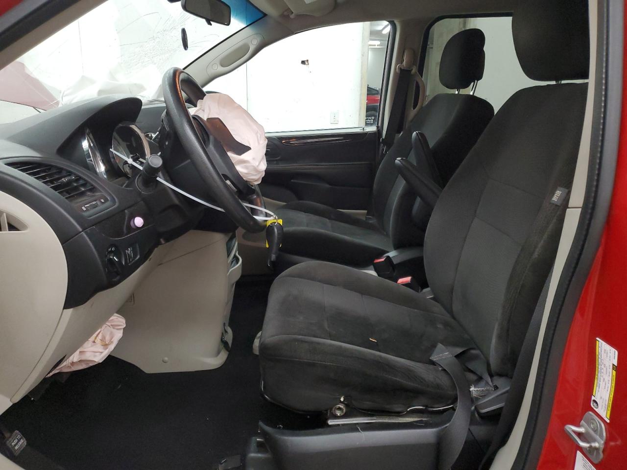 2013 Dodge Caravan VIN 2C4RDGBG8DR628060 Copart auction photo, side / front end damage thumbnail 7