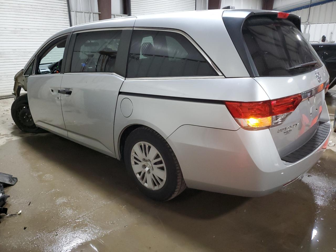 2014 Honda Odyssey VIN 5FNRL5H20EB118978 Copart auction photo, front end damage thumbnail 2