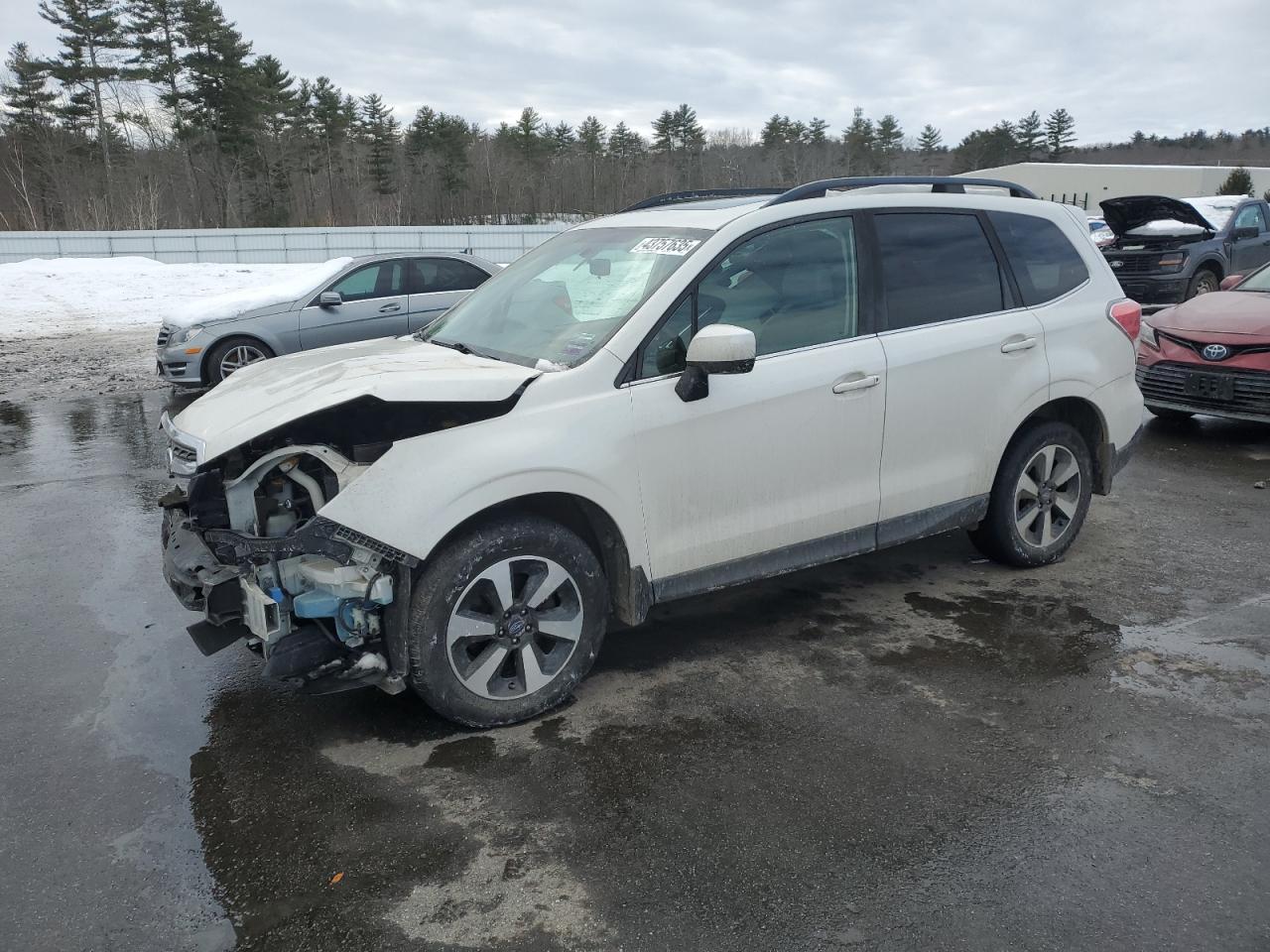 2018 Subaru Forester VIN JF2SJARC6JH450233