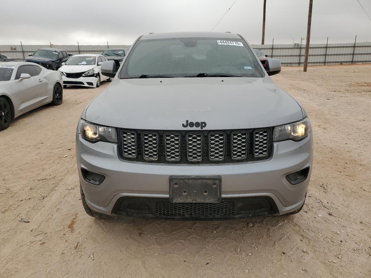 2020 Jeep Grand Cherokee VIN 1C4RJEAG3LC128569 Copart auction photo, rear end / side damage thumbnail 5
