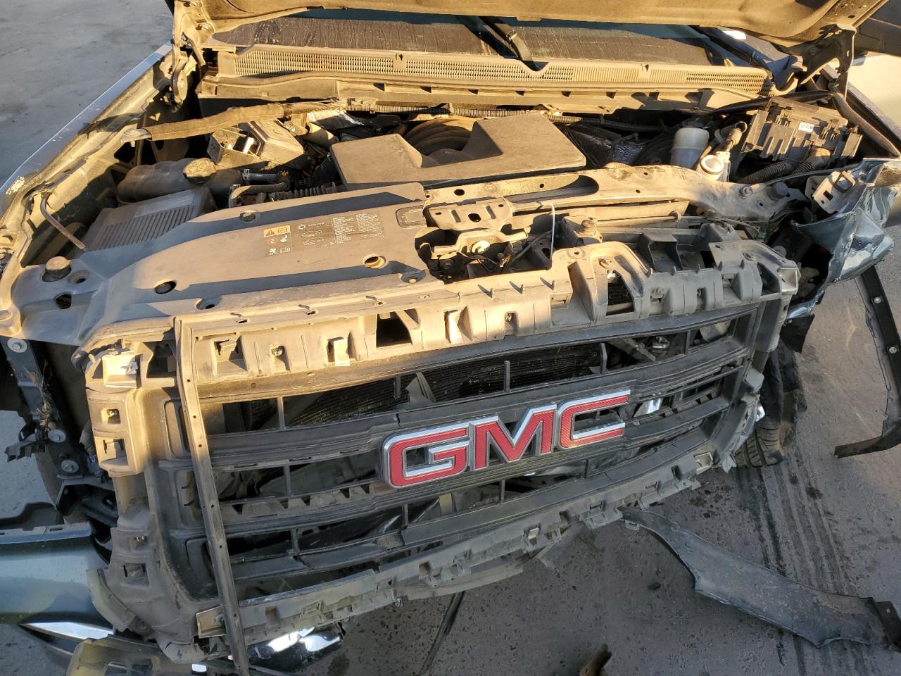 2014 GMC Sierra VIN 1GTR1TEH8EZ356767 Copart auction photo, front end / side damage thumbnail 11