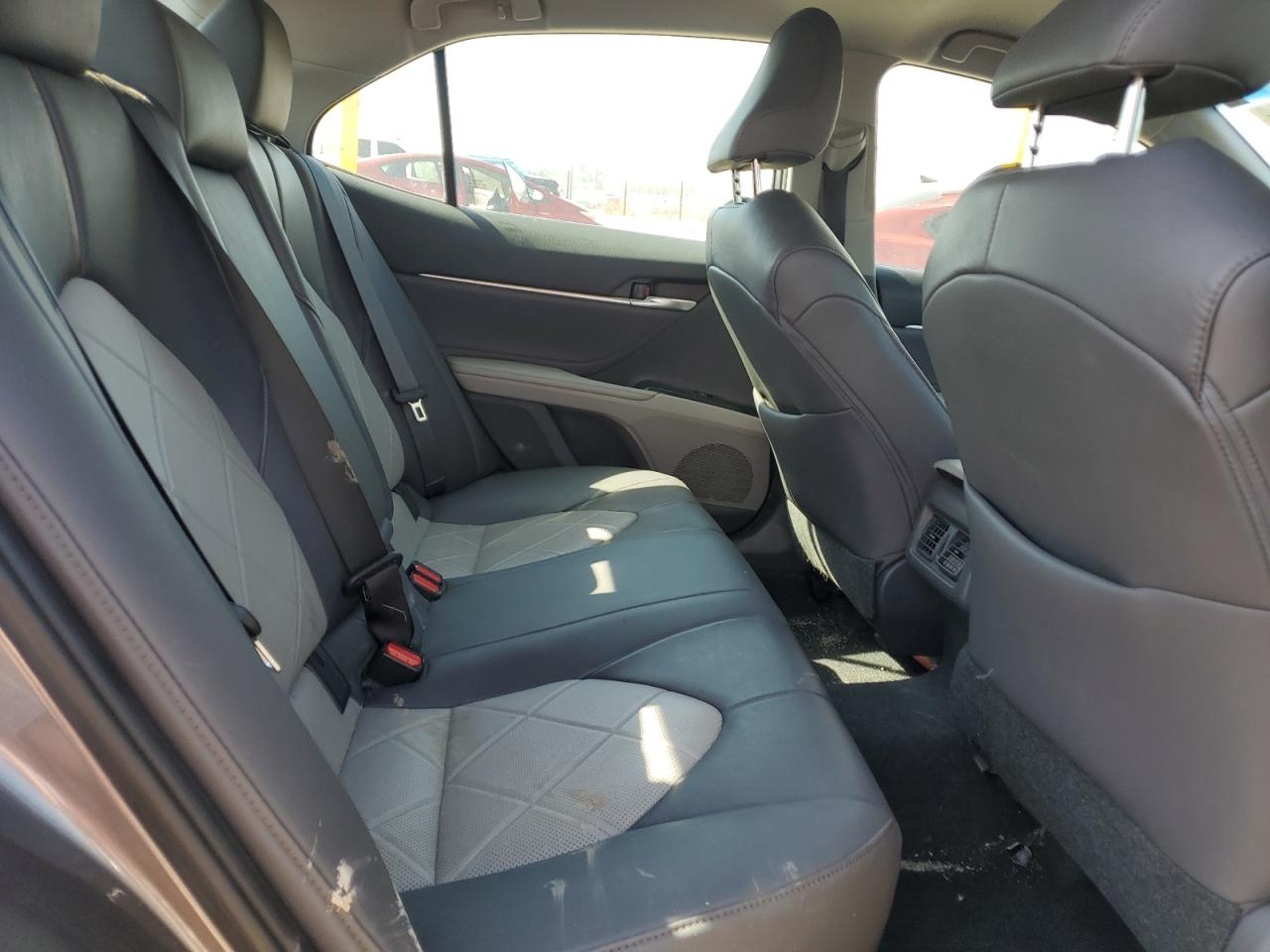 2018 Toyota Camry VIN 4T1B11HK5JU159667 Copart auction photo, front end / side damage thumbnail 10