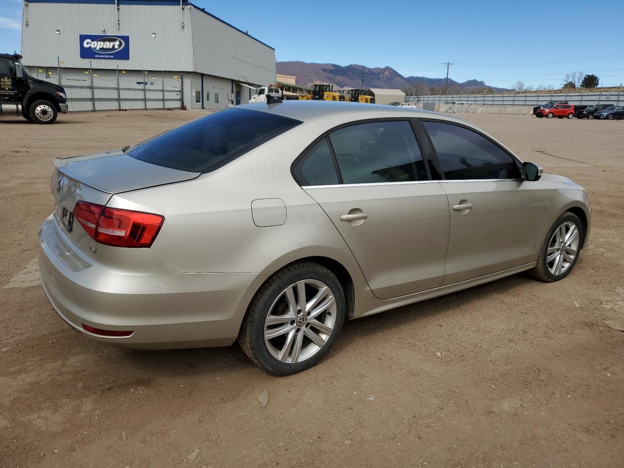 2015 Volkswagen Jetta VIN 3VW3A7AJ1FM212970 Copart auction photo, rear end / front end damage thumbnail 3