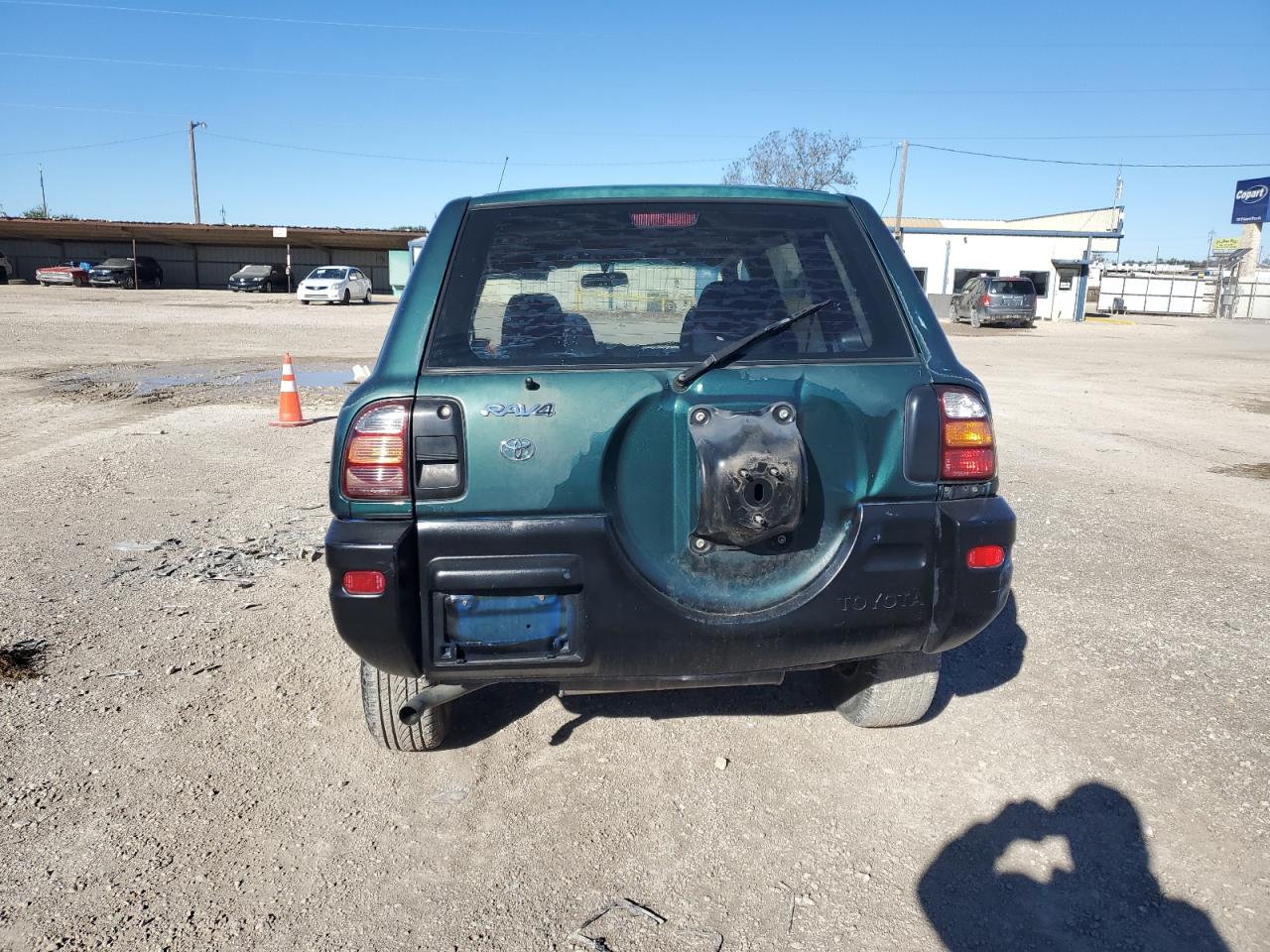 1998 Toyota RAV 4 VIN JT3GP10V7W7025929 Copart auction photo, mechanical damage thumbnail 6