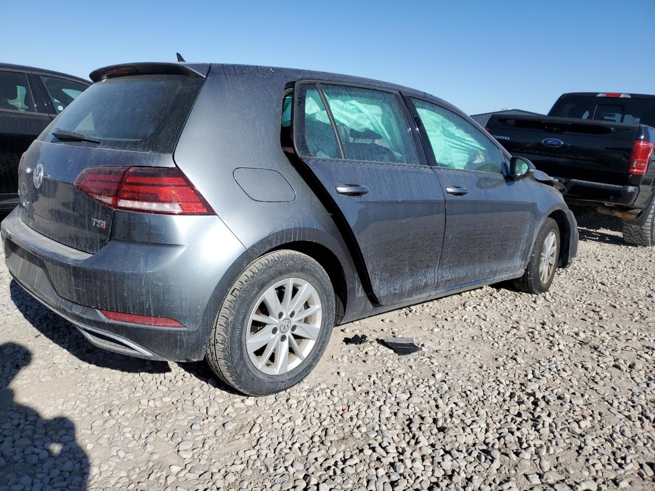 2018 Volkswagen Golf VIN 3VWG17AU7JM251664 Copart auction photo, front end damage thumbnail 3