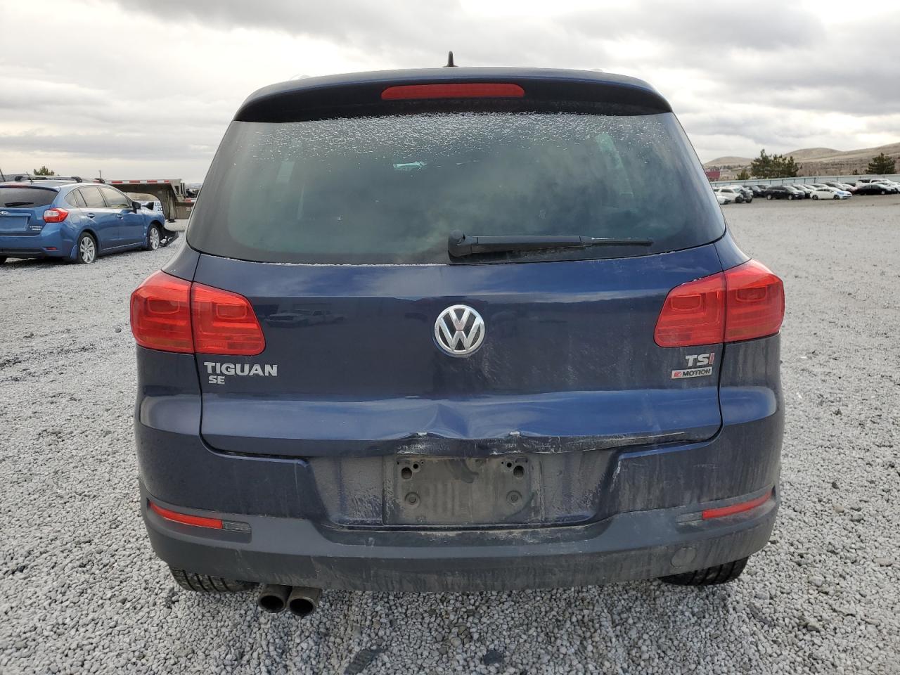 2016 Volkswagen Tiguan VIN WVGBV7AX3GW532425 Copart auction photo, front end / rear end damage thumbnail 6