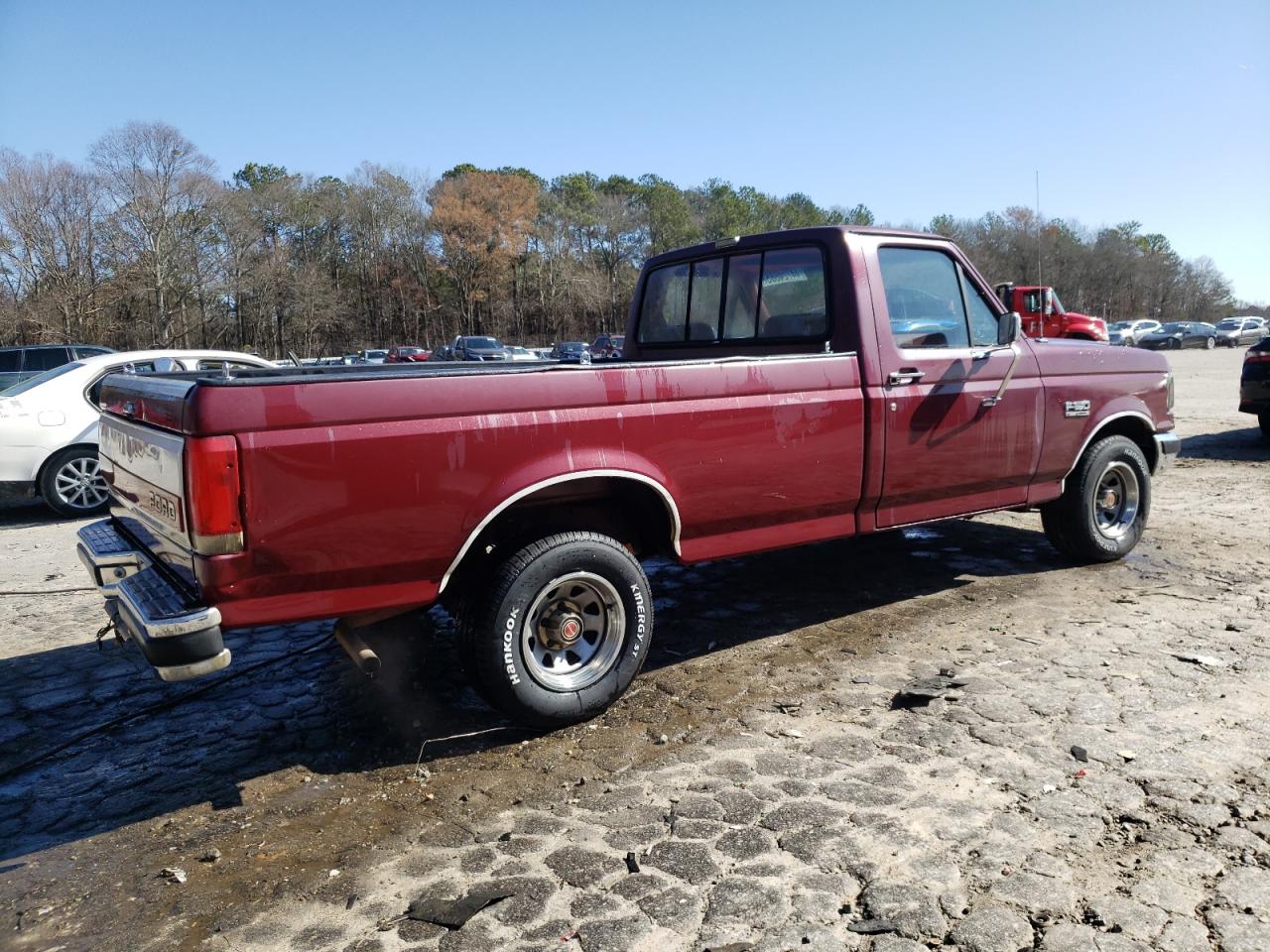 1989 Ford F-150 VIN 1FTDF15Y6KNA22210 Copart auction photo, front end / side damage thumbnail 3