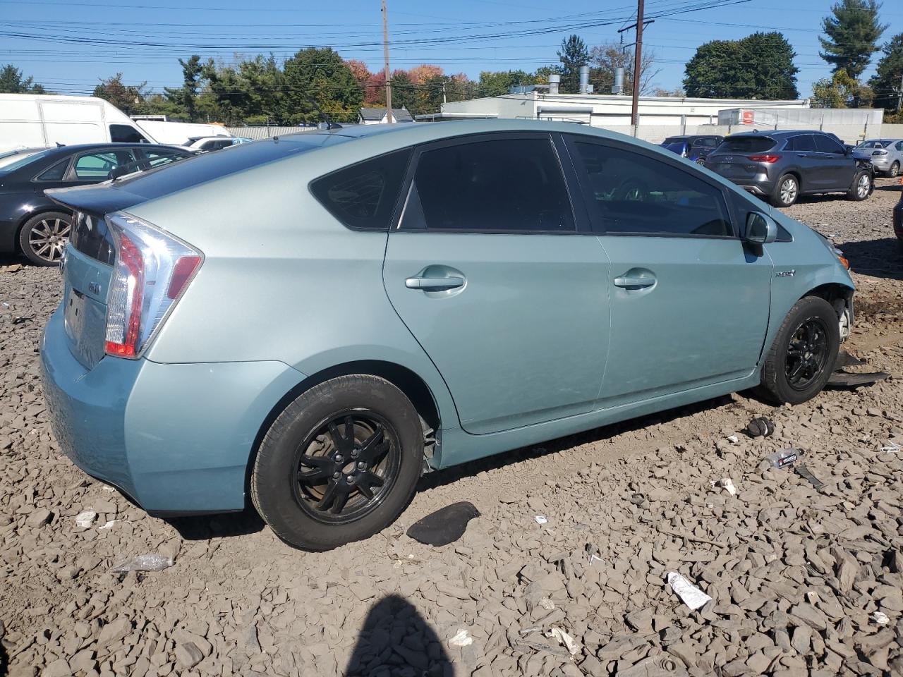 2015 Toyota Prius VIN JTDKN3DU3F1877075 Copart auction photo, front end / side damage thumbnail 3