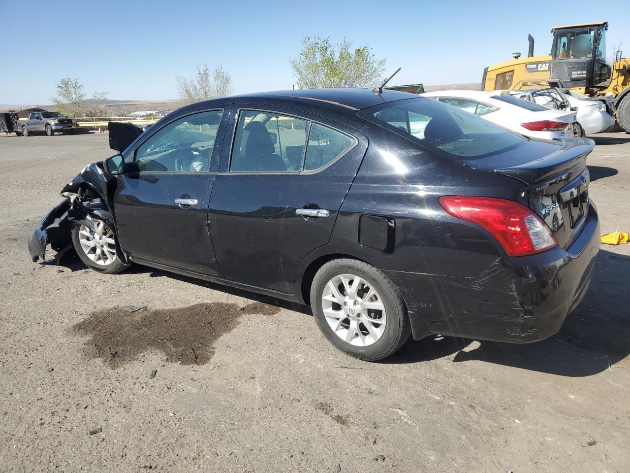 2015 Nissan Versa VIN 3N1CN7AP6FL934035 Copart auction photo, front end damage thumbnail 2