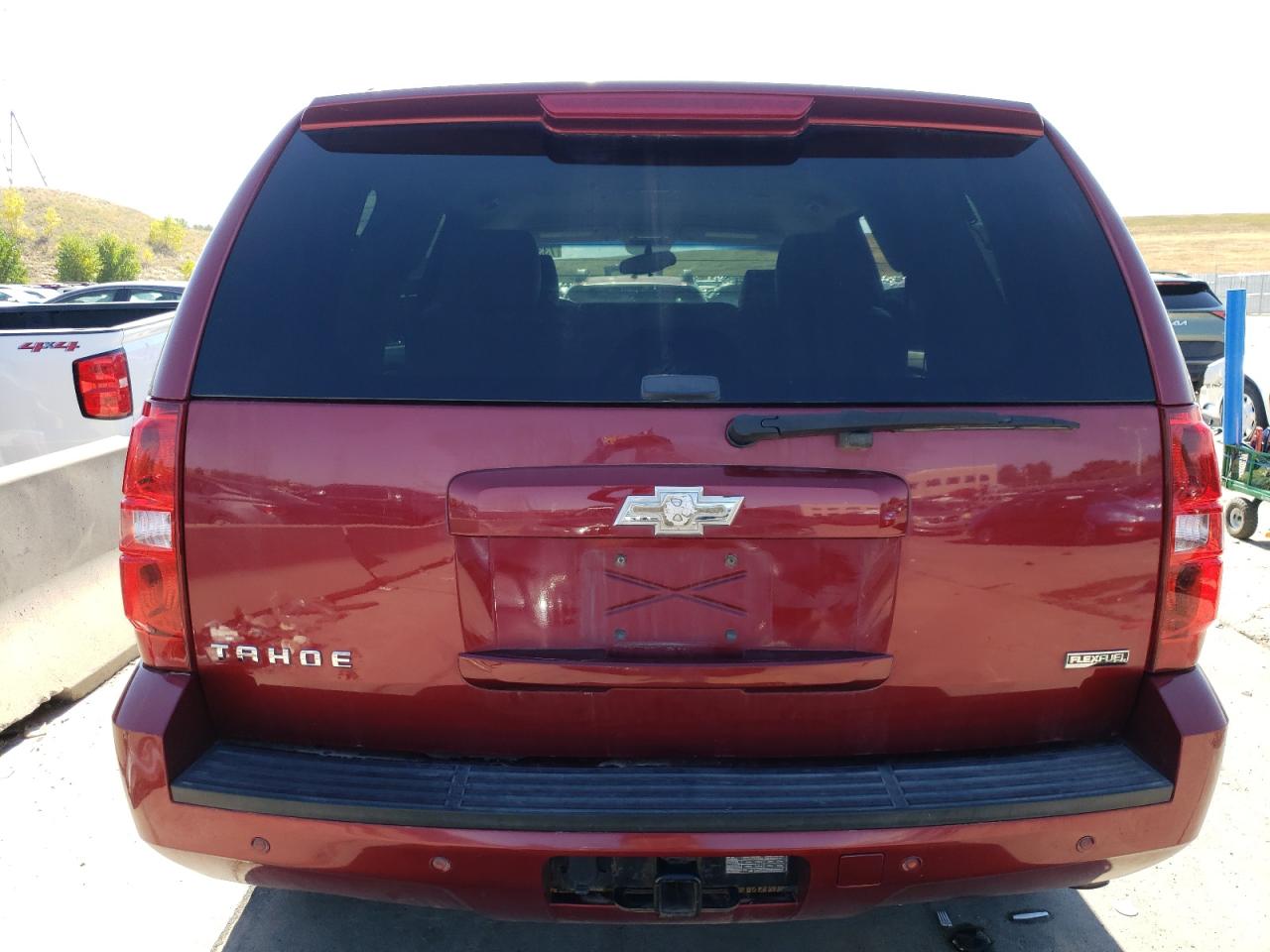 2011 Chevrolet Tahoe VIN 1GNSKBE05BR247382 Copart auction photo, front end / side damage thumbnail 6