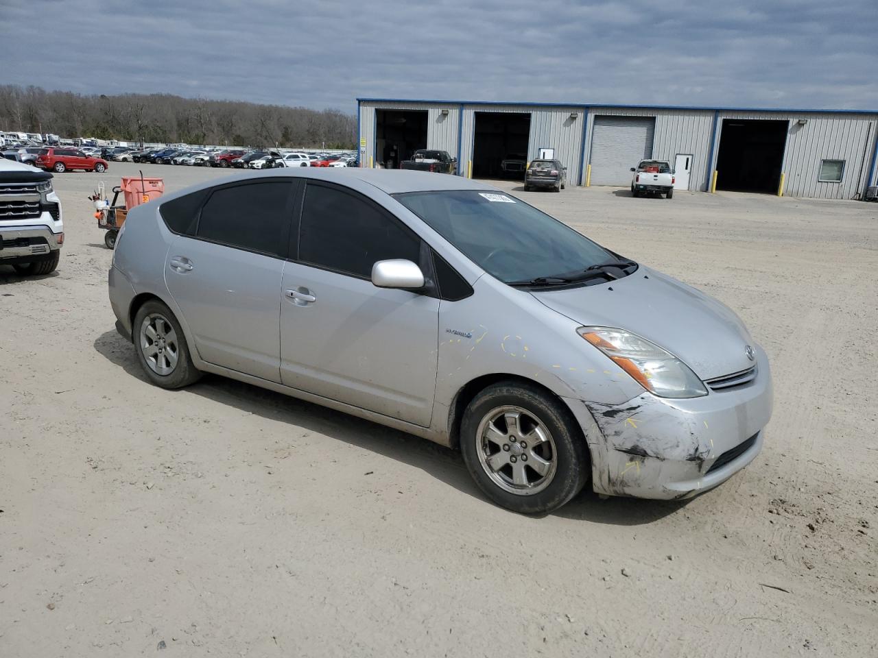 2006 Toyota Prius VIN JTDKB20U663173790 Copart auction photo, front end / side damage thumbnail 4