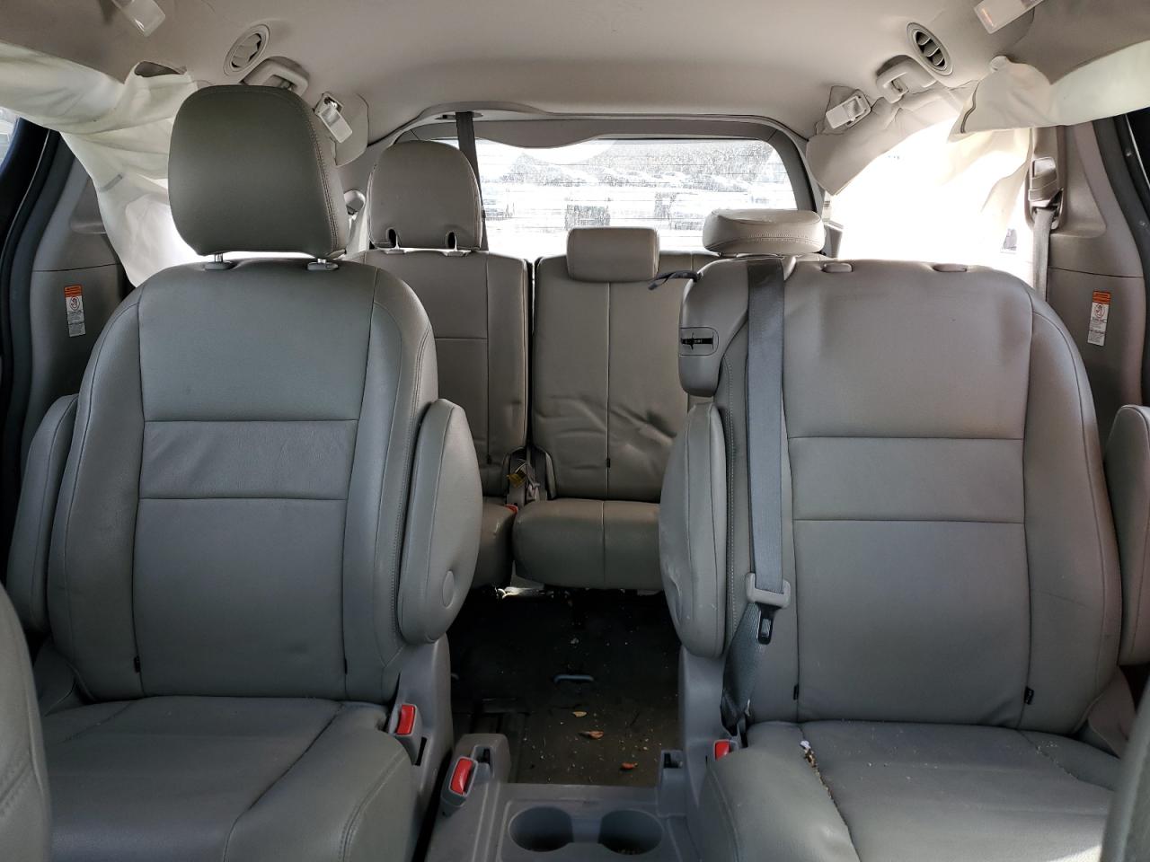 2017 Toyota Sienna VIN 5TDKZ3DCXHS775791 Copart auction photo, front end / side damage thumbnail 10