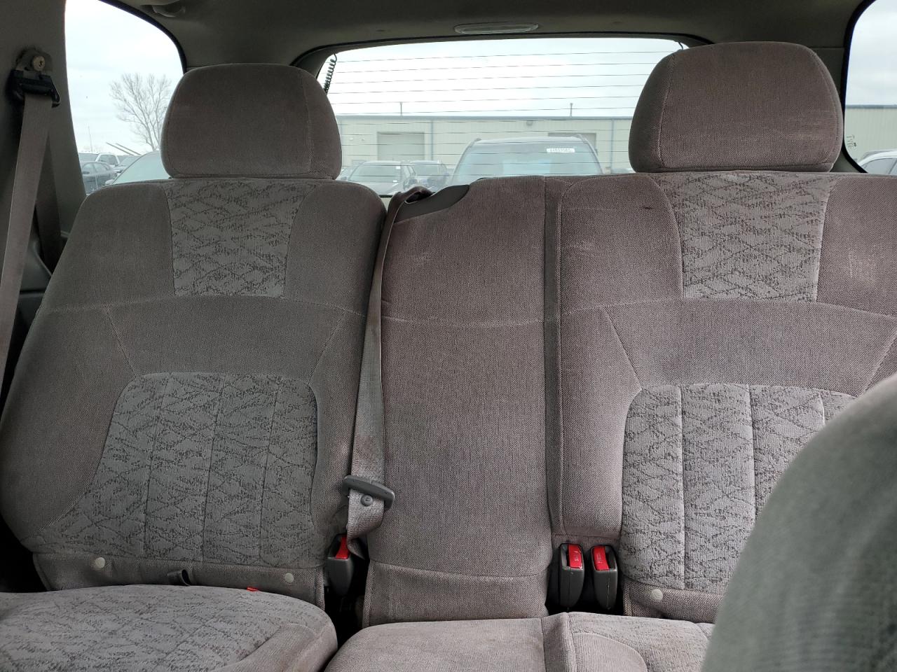 2004 GMC Envoy VIN 1GKDT13S642334575 Copart auction photo, front end / side damage thumbnail 10