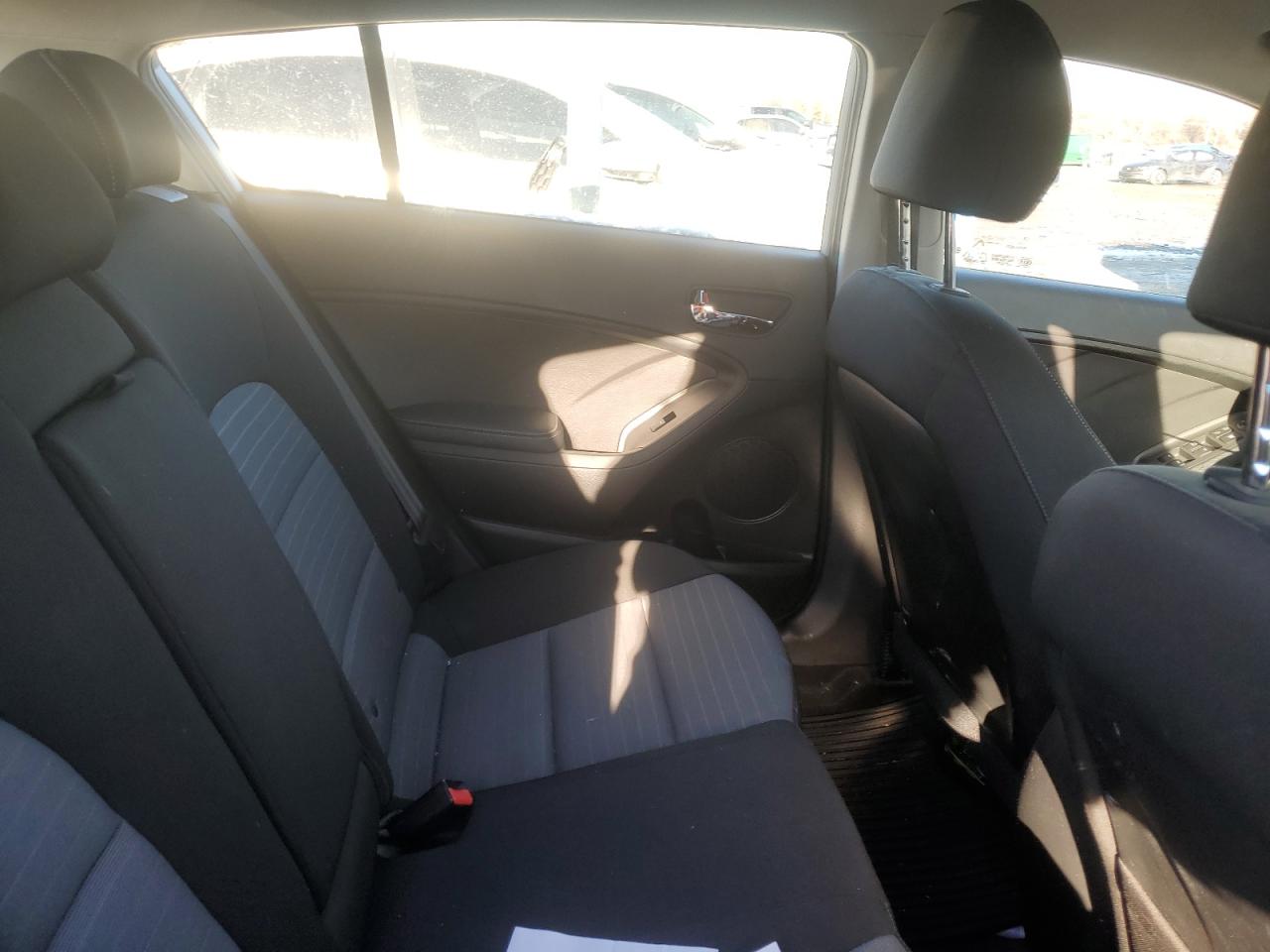 2016 KIA Forte VIN KNAFK5A89G5597598 Copart auction photo, undercarriage damage thumbnail 10