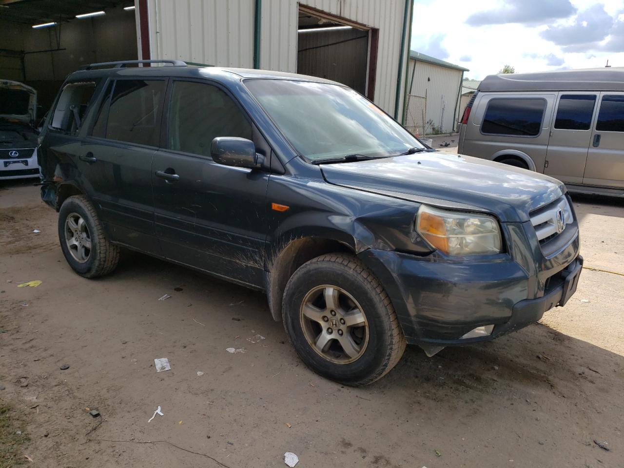 2006 Honda Pilot VIN 5FNYF18456B016560 Copart auction photo, rear end / front end damage thumbnail 4