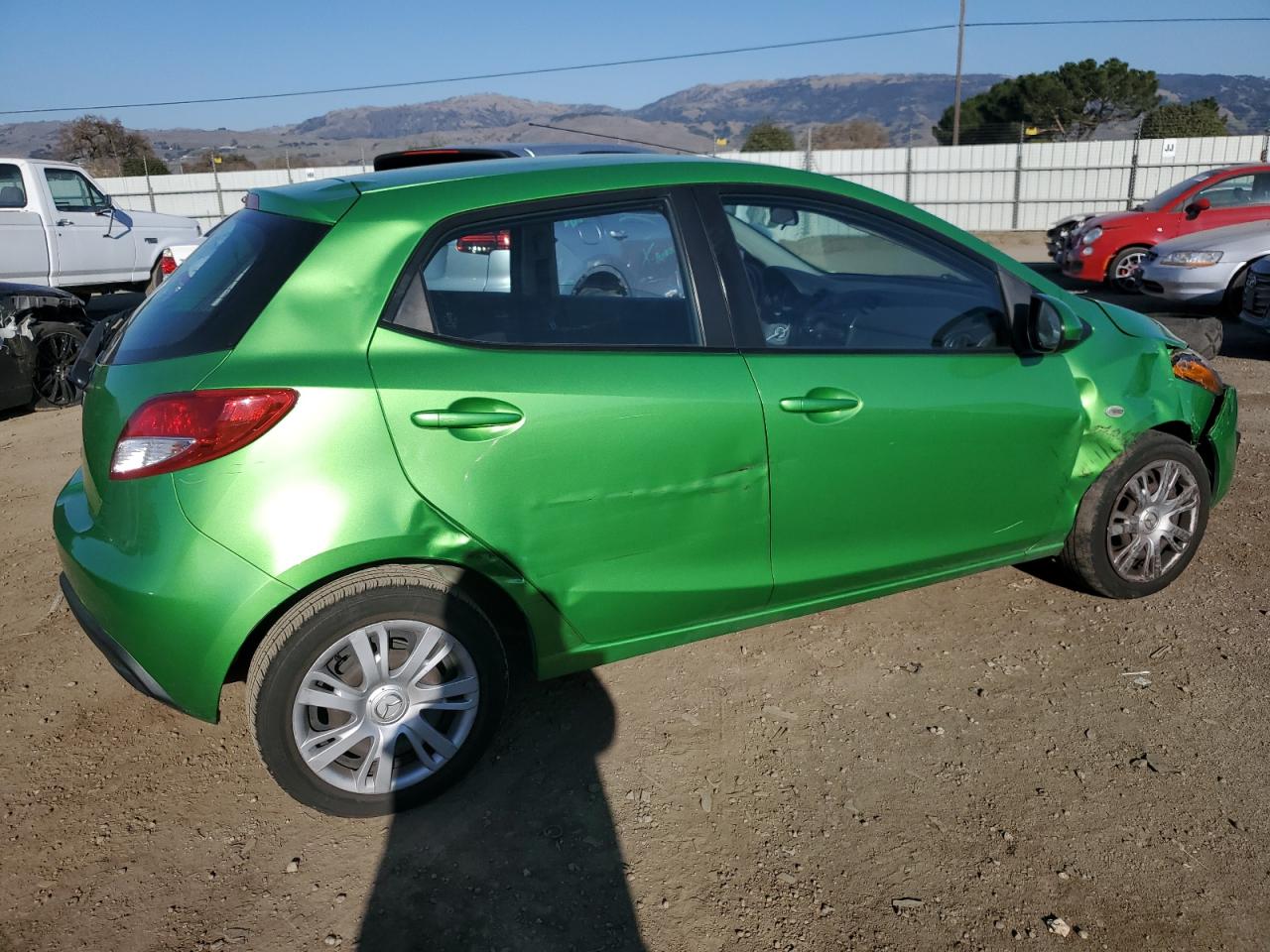 2011 Mazda 2 VIN JM1DE1HY8B0126936 Copart auction photo, front end / side damage thumbnail 3