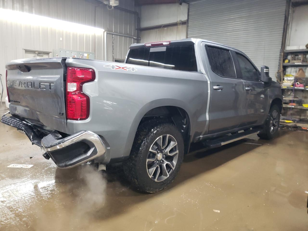 2020 Chevrolet Silverado VIN 3GCUYDED5LG392177 Copart auction photo, rear end damage thumbnail 3