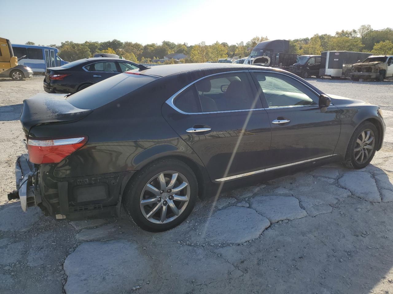 2008 Lexus LS VIN JTHBL46FX85070010 Copart auction photo, rear end damage thumbnail 3