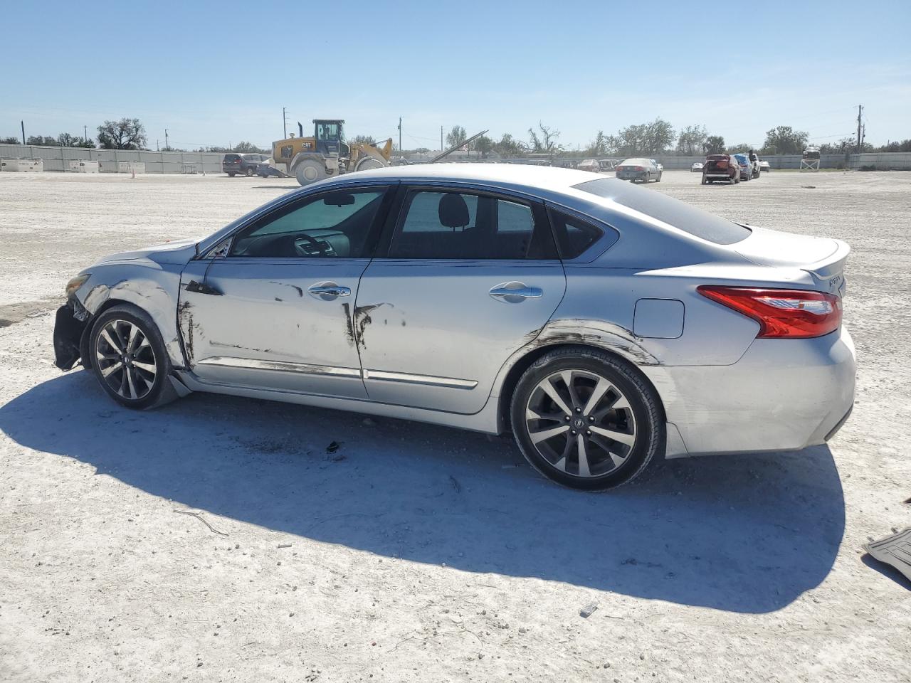 2016 Nissan Altima VIN 1N4AL3AP0GC184153 Copart auction photo, front end / side damage thumbnail 2